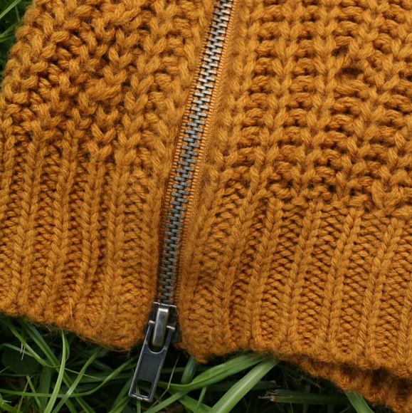 SOLD Pink Rose XL Fall Mustard Yellow Sweater - Picture 5 of 8